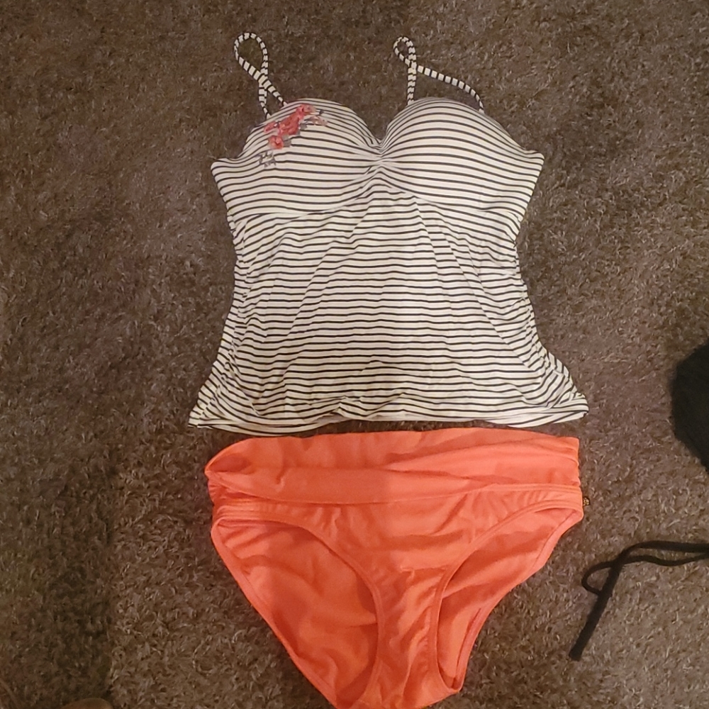 Tankini top and bottom